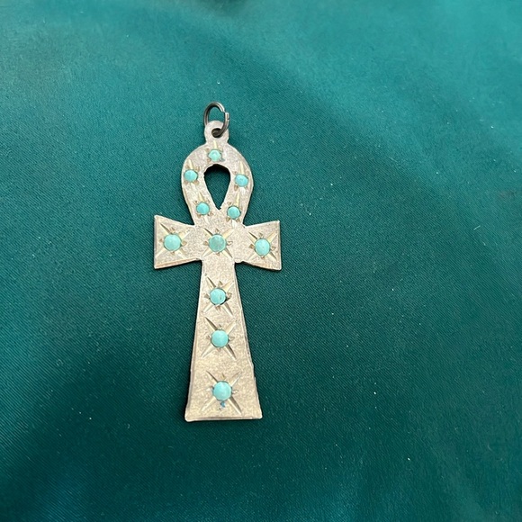 Vintage Silver Ankh Key Pendant with Turquoise Gems - Picture 5 of 17